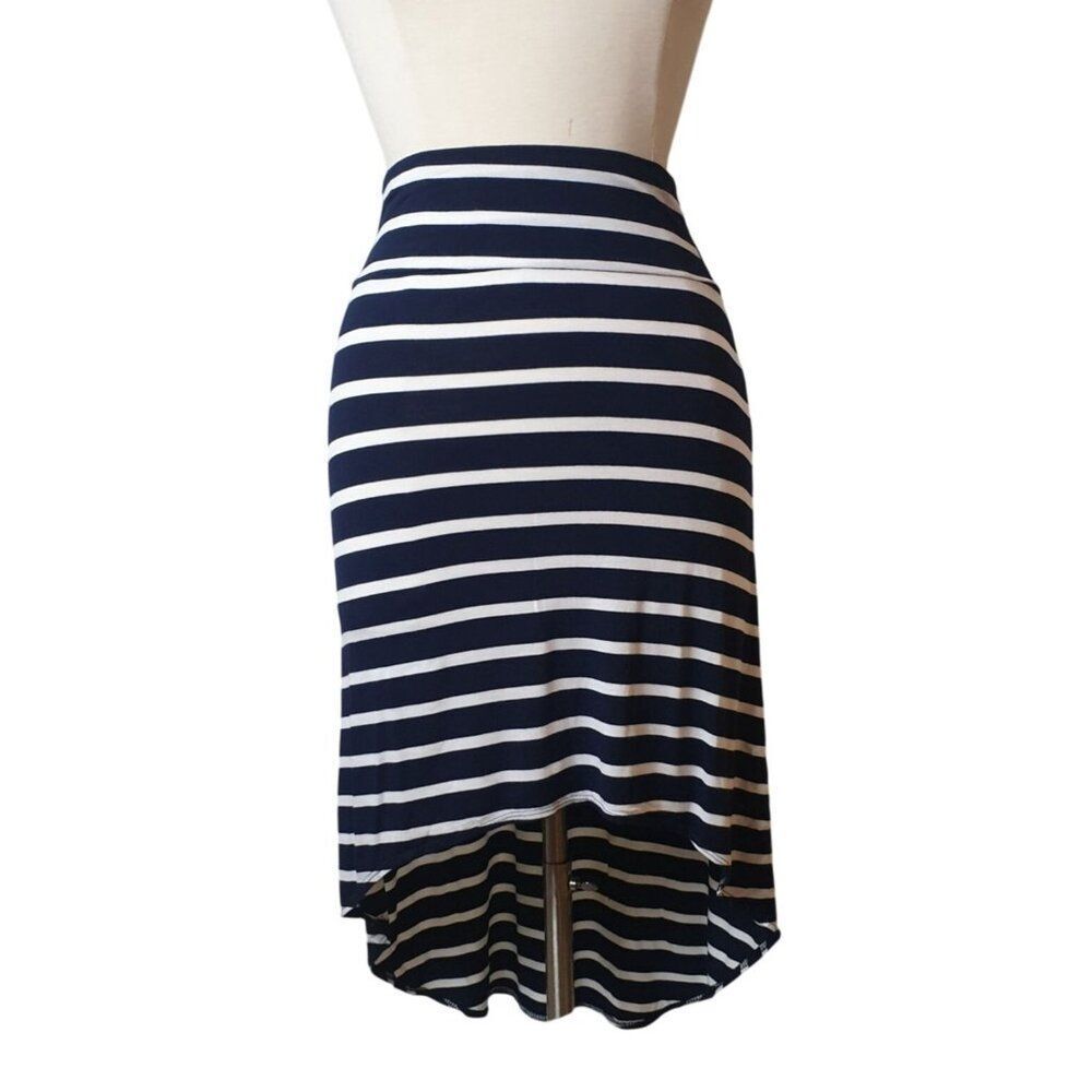 I Love Pinc Juniors Striped Skirt L Navy White Asymmetrical Hem Stretch Preppy